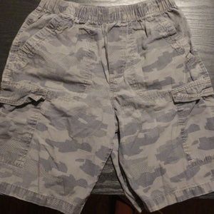 Canyon river cargo shorts